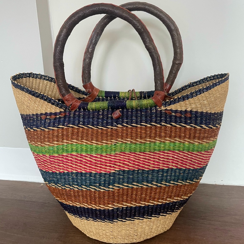 Hand woven artisan basket bag (large)